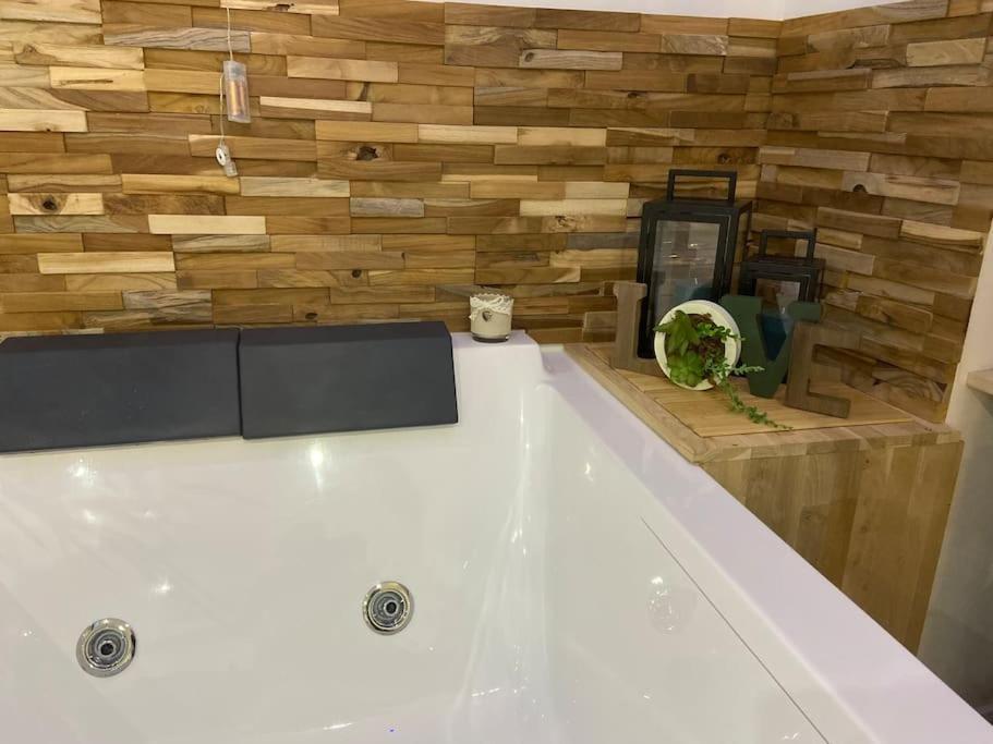 Lover Dose Spa 비에르종 외부 사진