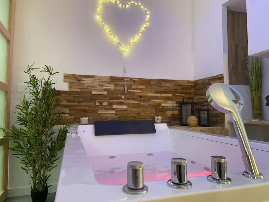 Lover Dose Spa 비에르종 외부 사진