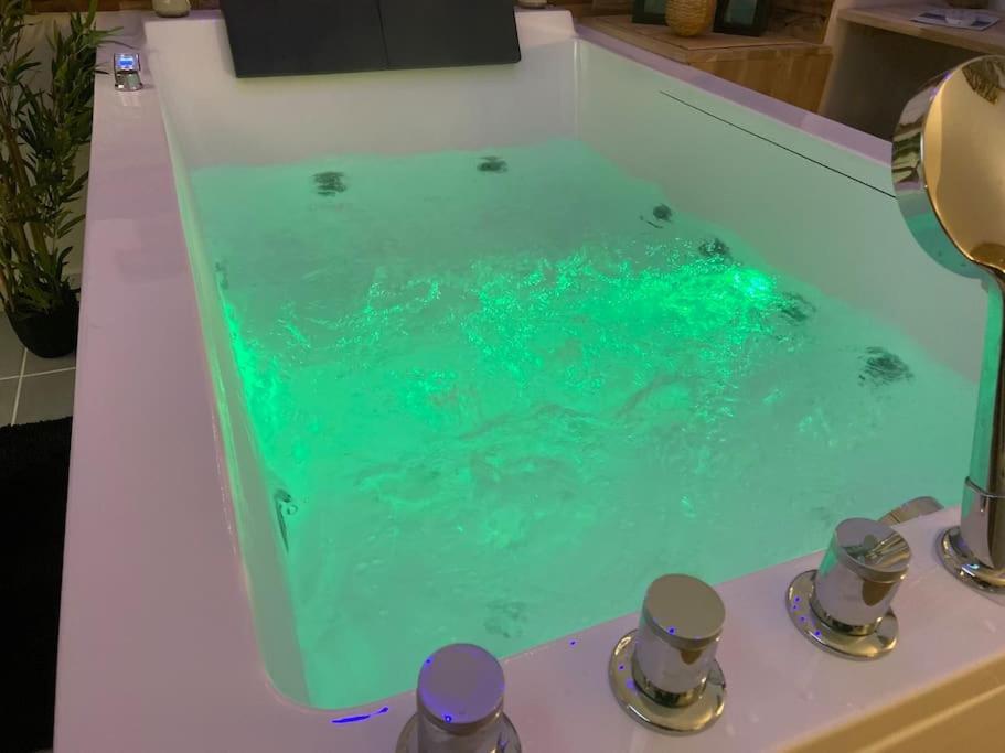 Lover Dose Spa 비에르종 외부 사진